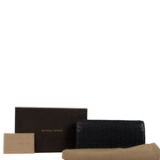 Shop safe online at Labellov in Antwerp, Brussels and Knokke this 100% authentic second hand Bottega Veneta Blue Leather Intrecciato Flap Wallet