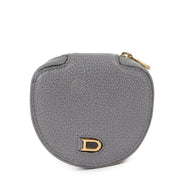 Buy online an authentic second hand Delvaux grey leather coin purse in very good condition at Labellov in Antwerp.