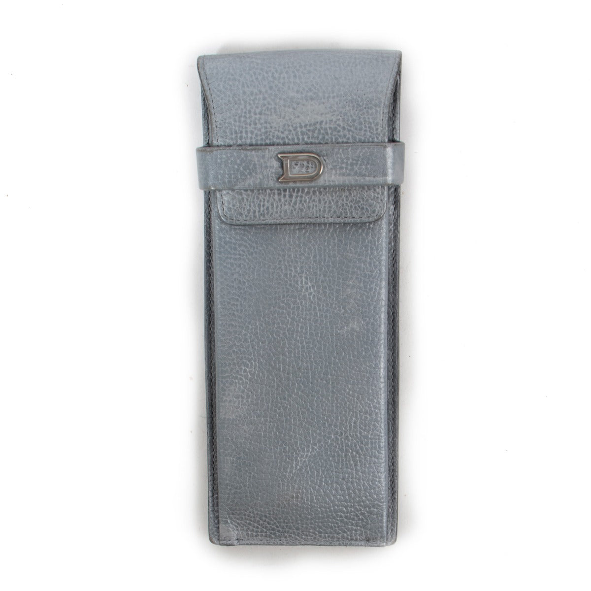 Buy an authentic second hand Delvaux Silver Leather Glasses Case in good condition at Labellov Antwerp.