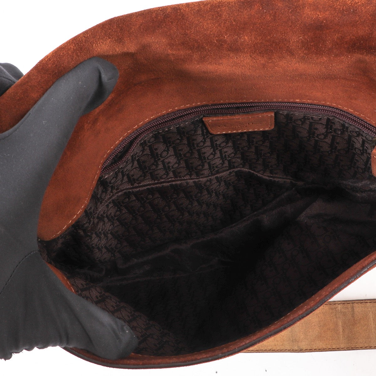 Sac Saddle vintage Christian Dior en daim marron édition limitée
