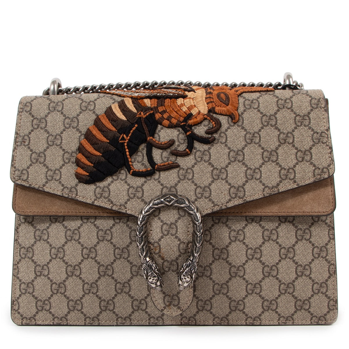 Buy an authentic second hand Gucci GG Supreme Bee Medium Dionysus Shoulder Bag in very good condition at Labellov