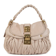 Authentieke Tweedehands Miu Miu Matelasse Pale Pink Lux Nappa Leather Coffer Hobo Bag juiste prijs veilig online shoppen luxe merken webshop winkelen Antwerpen België mode fashion