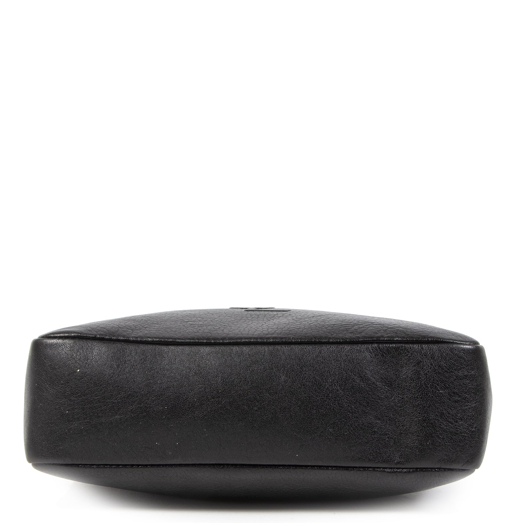 Authentic secondhand Saint Laurent Lou Black Calfskin Leather Camera Cross Body Bag designer bags designer brands fashion luxury vintage webshop safe secure online shopping worldwide shipping delivery Antwerp Belgium