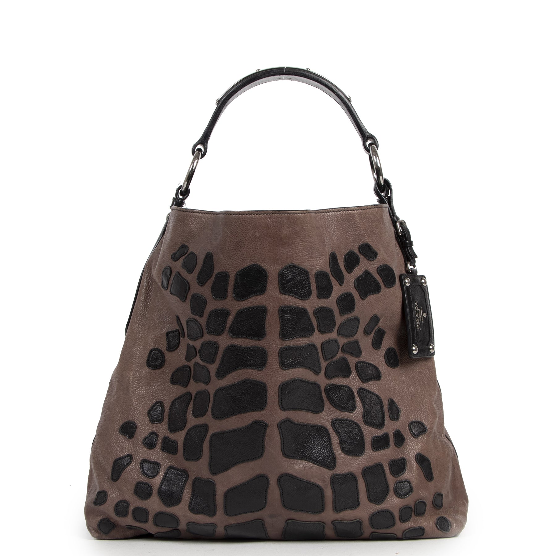 Buy authentic secondhand Prada bags at the right price at LabelLOV vintage webshop. Safe and secure online shopping.