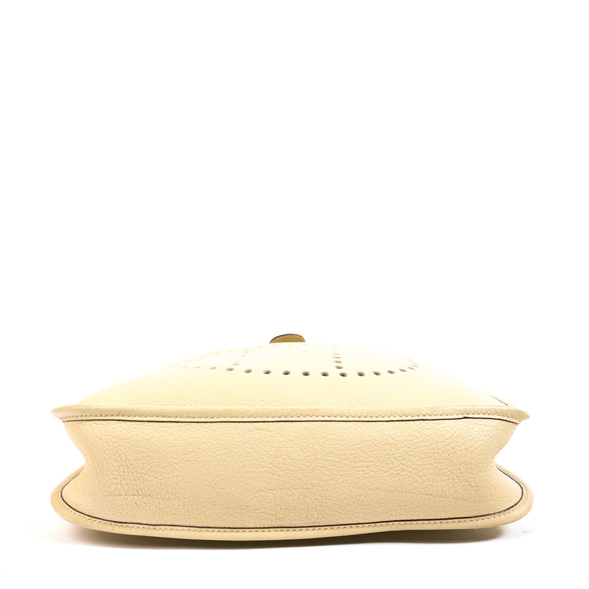Shop authentic second hand Hermes Evelyne pre-owned on labellov.com
