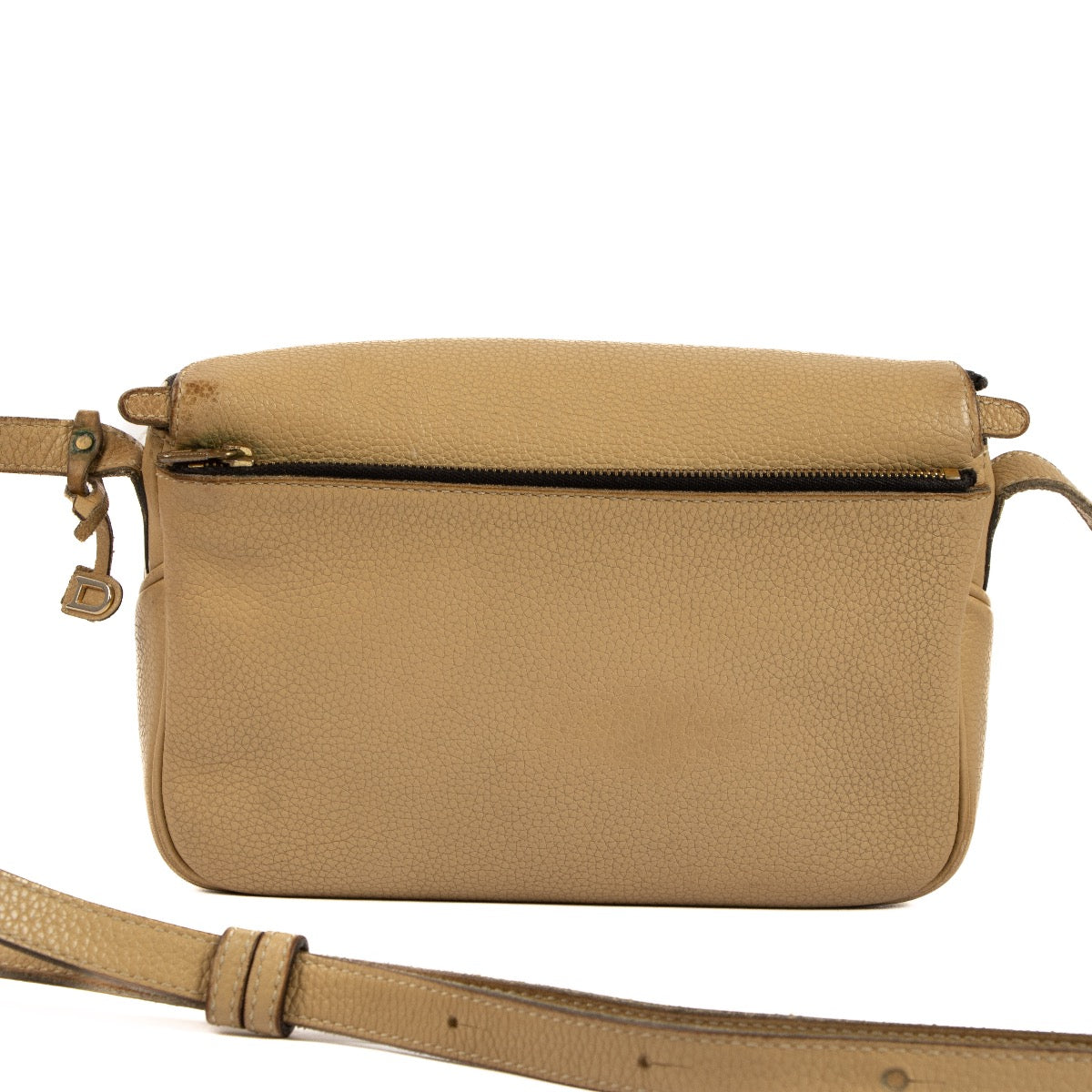Shop 100% authentic second-hand Delvaux Camel Trotteur Macao Crossbody Bag on Labellov.com