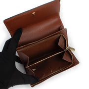 Shop safe online 100% authentic second hand Louis Vuitton Monogram Porte Monnaie Billets Tresor Wallet in very good condition at the right price at Labellov in Antwerp.
