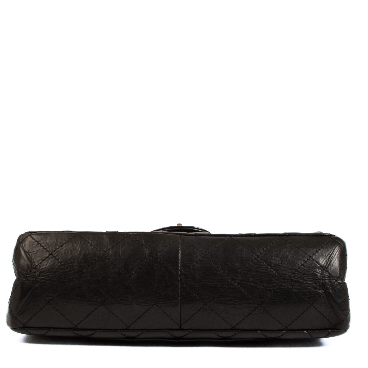 Shop safe online at Labellov in Antwerp, Brussels and Knokke this 100% authentic second hand Chanel Black Aged Calfskin Large 2.55 Bag