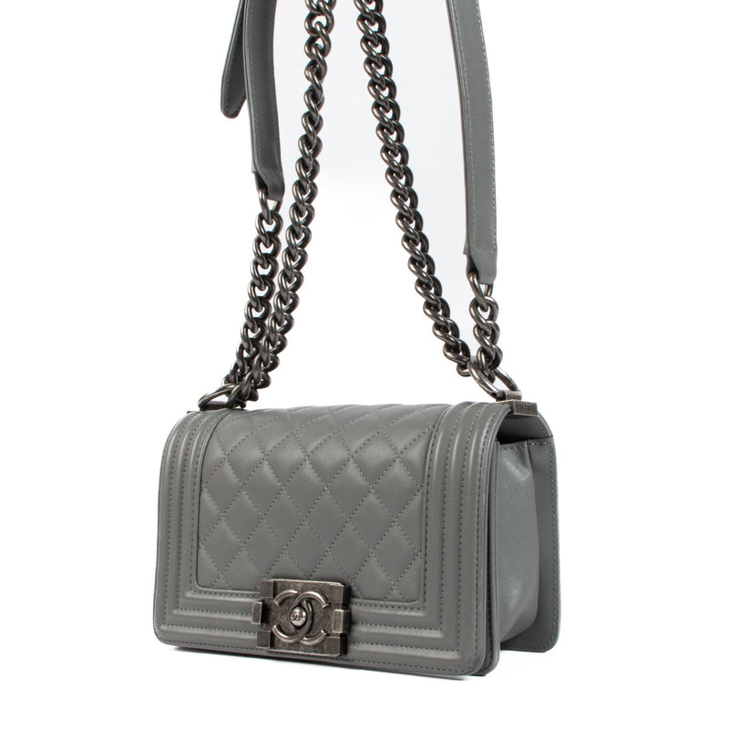 Shop an 100% authentic preloved Chanel Grey Quilted Leather Small Boy Flap Bag on Labellov.com