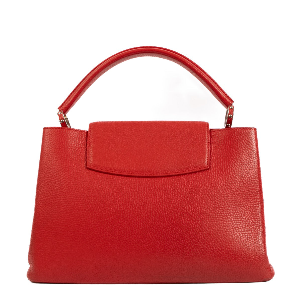 Shop safe online at Labellov in Antwerp, Brussels and Knokke this 100% authentic second hand Louis Vuitton Rubis Taurillon Leather Capucines MM Top Handle