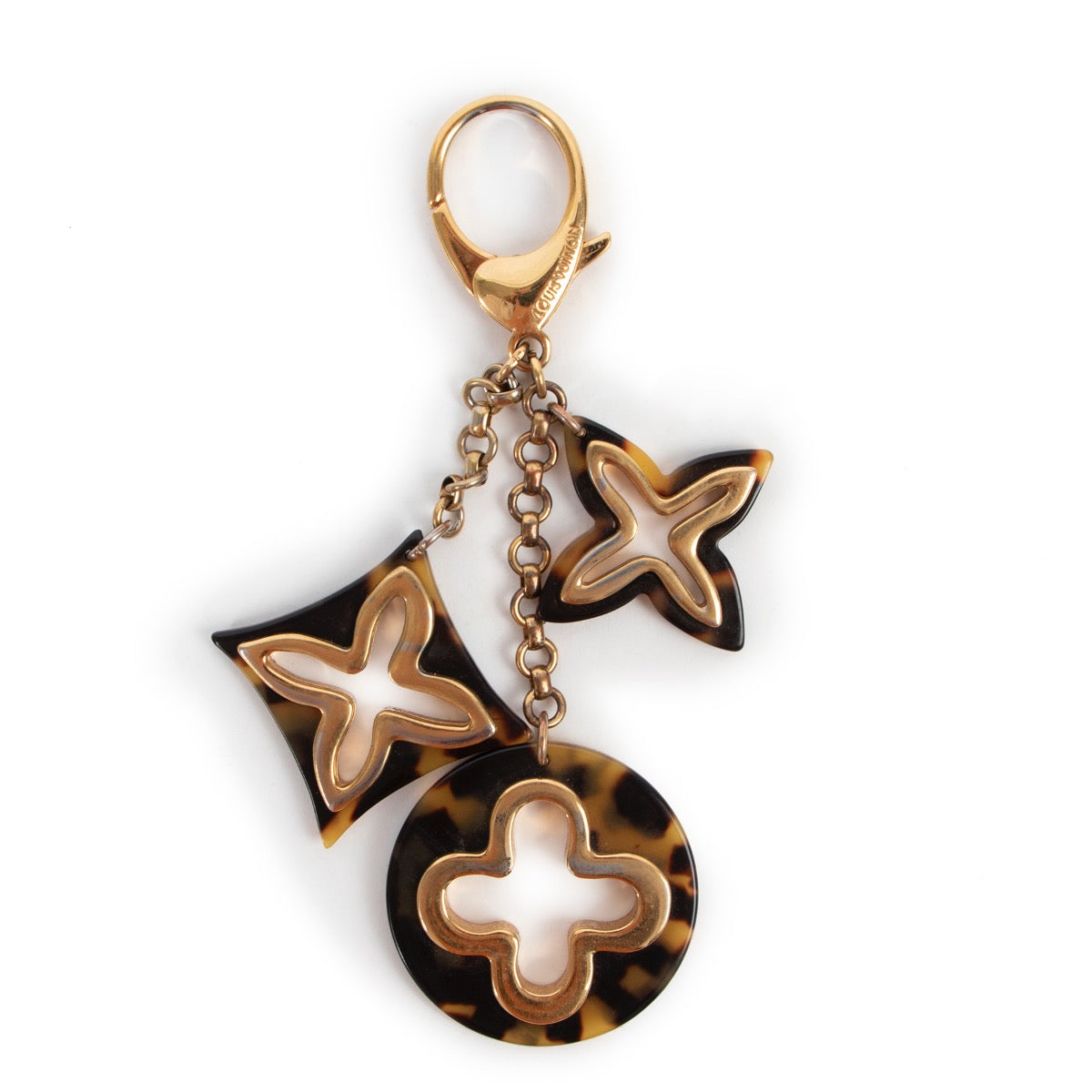 Shop safe online at Labellov in Antwerp this 100% authentic second hand Louis Vuitton Gold Key Chain/Bag Charm