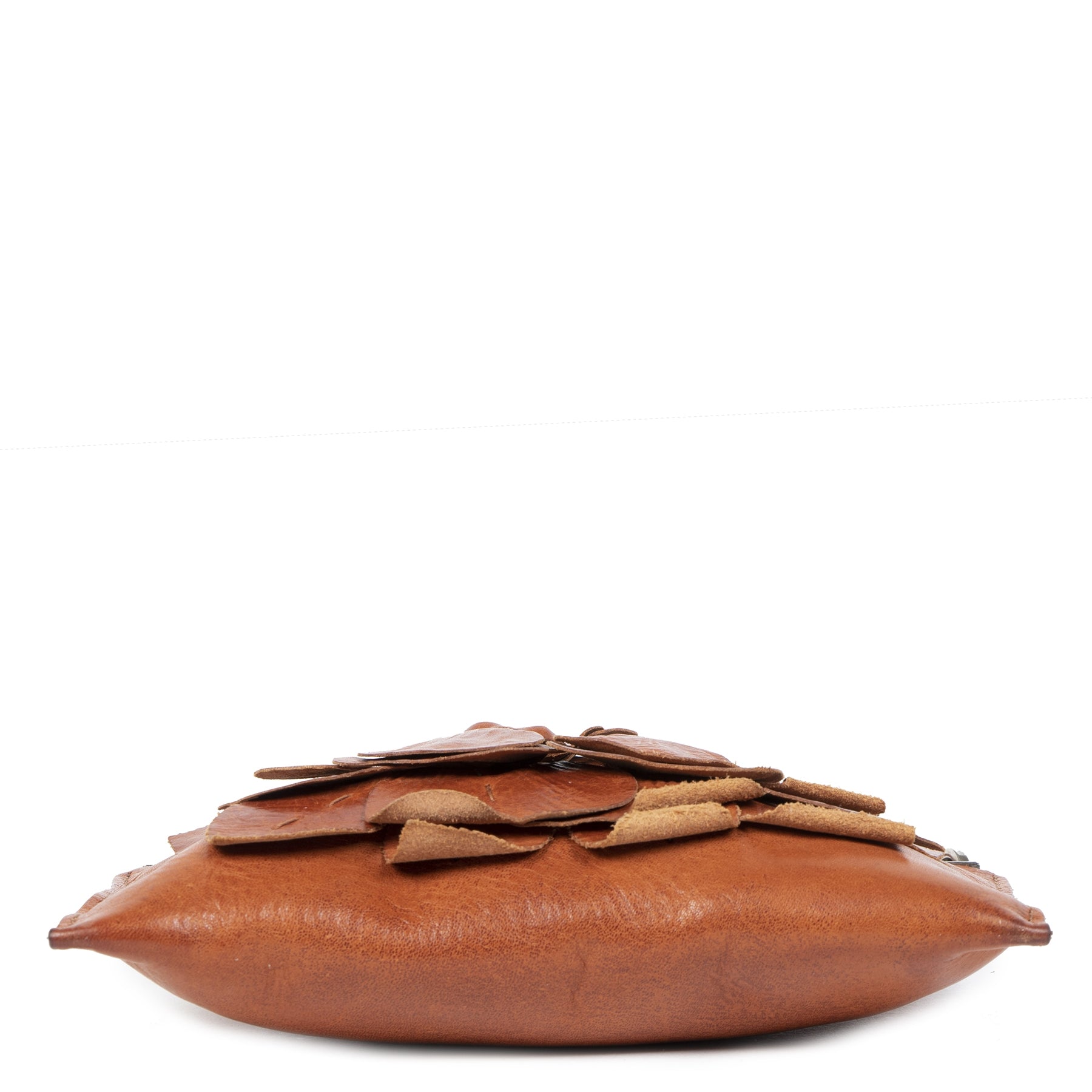 Authentique seconde-main vintage Valentino Camel Flower Top Handle Bag achète en ligne chez webshop LabelLOV