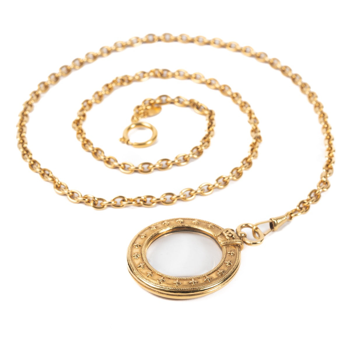 Shop 100% authentic second-hand Chanel Gold Necklace on Labellov.com