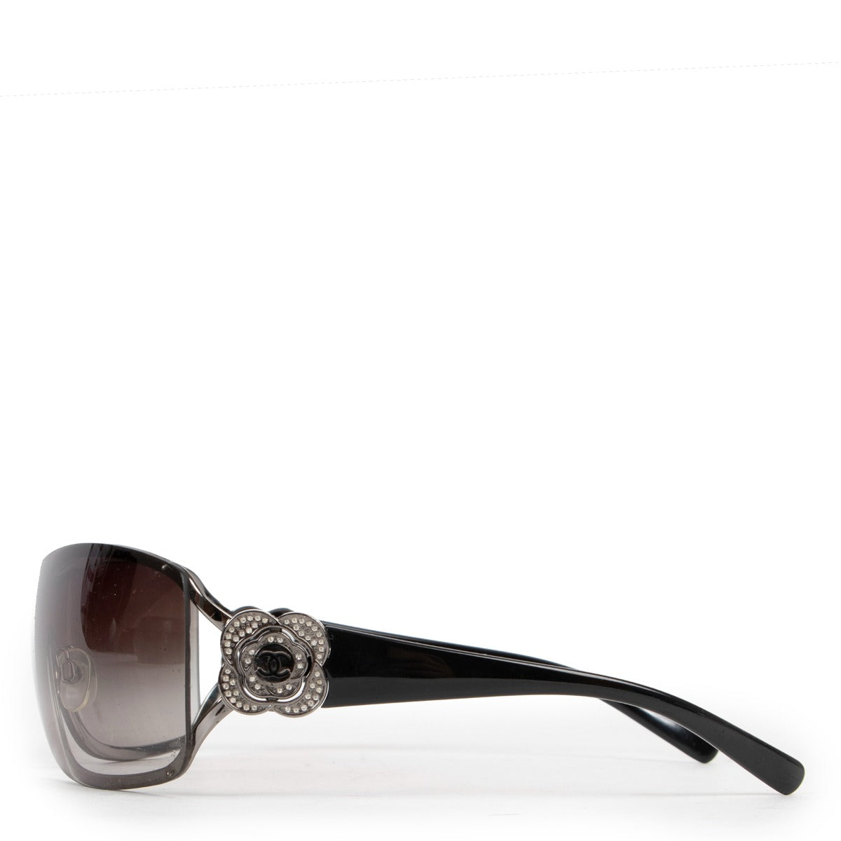 Buy and sell your designer items. Get these Chanel Sunglasses Black in 00's style.