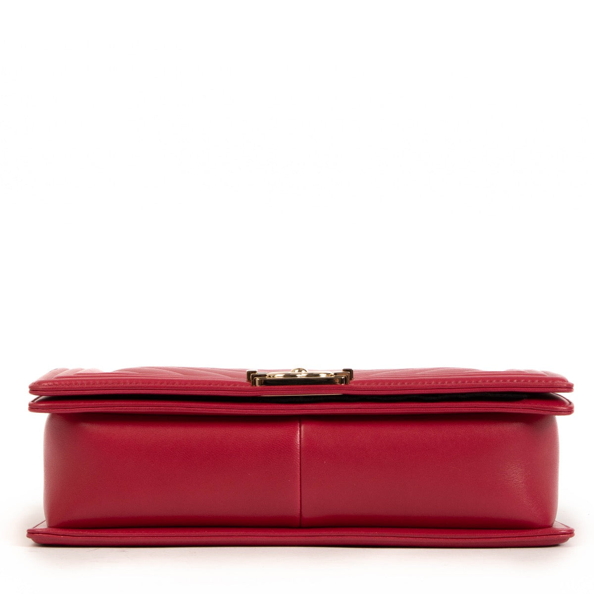 shop 100% authentic second hand Chanel Framboise Medium Boy Bag on Labellov.com