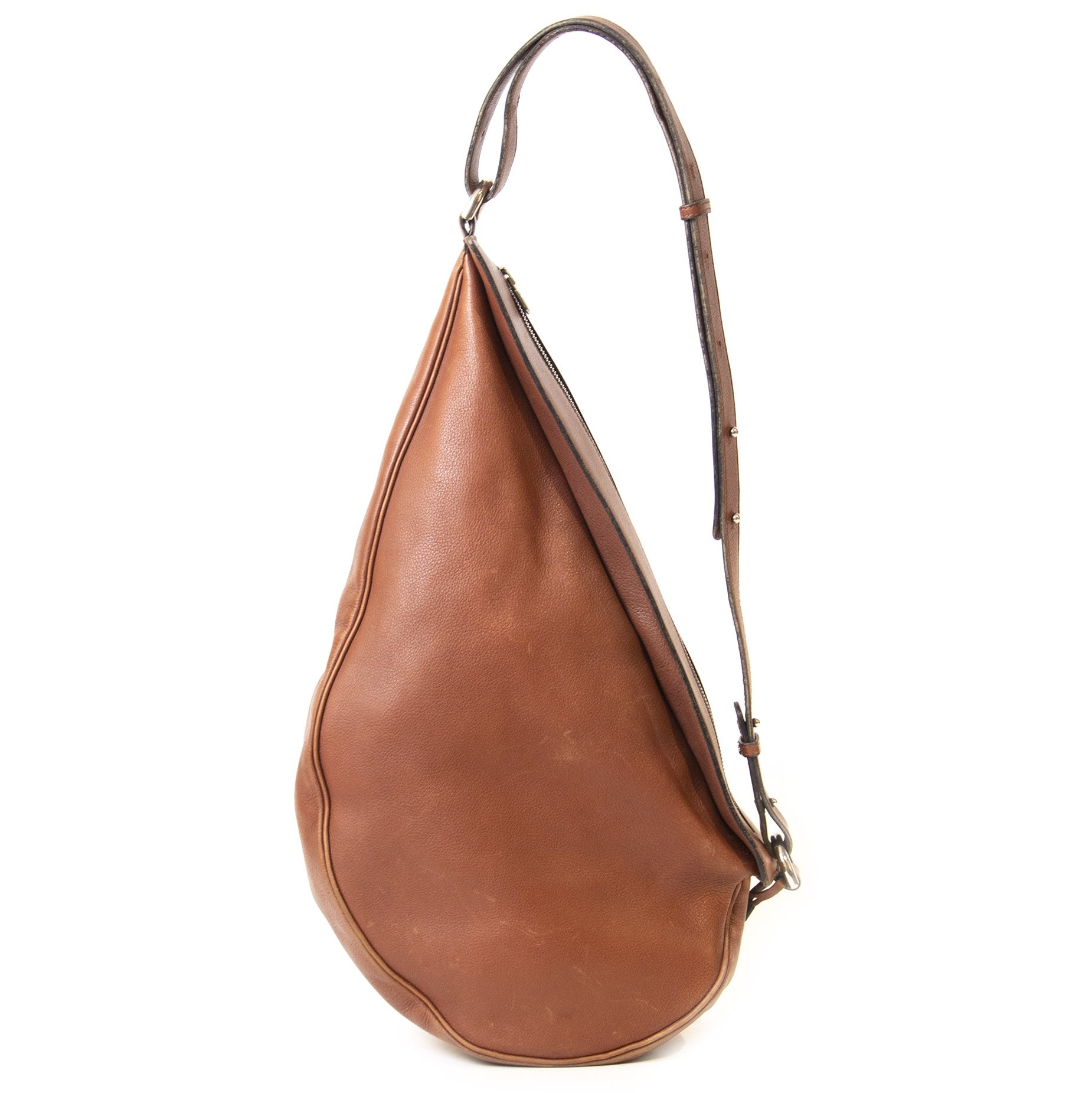 Authentieke Tweedehands Delvaux Cognac Sling Leather Bag juiste prijs veilig online winkelen LabelLOV webshop luxe merken winkelen Antwerpen België mode fashion