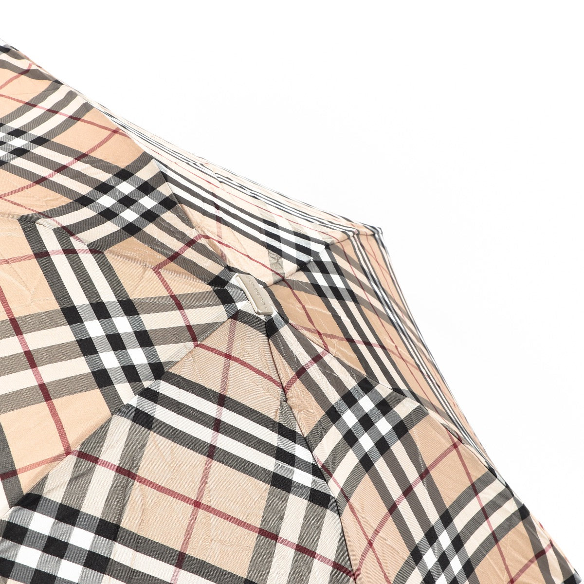 Shop safe online at Labellov in Antwerp this 100% authentic second hand Burberry Vintage Check Folding Umbrella
