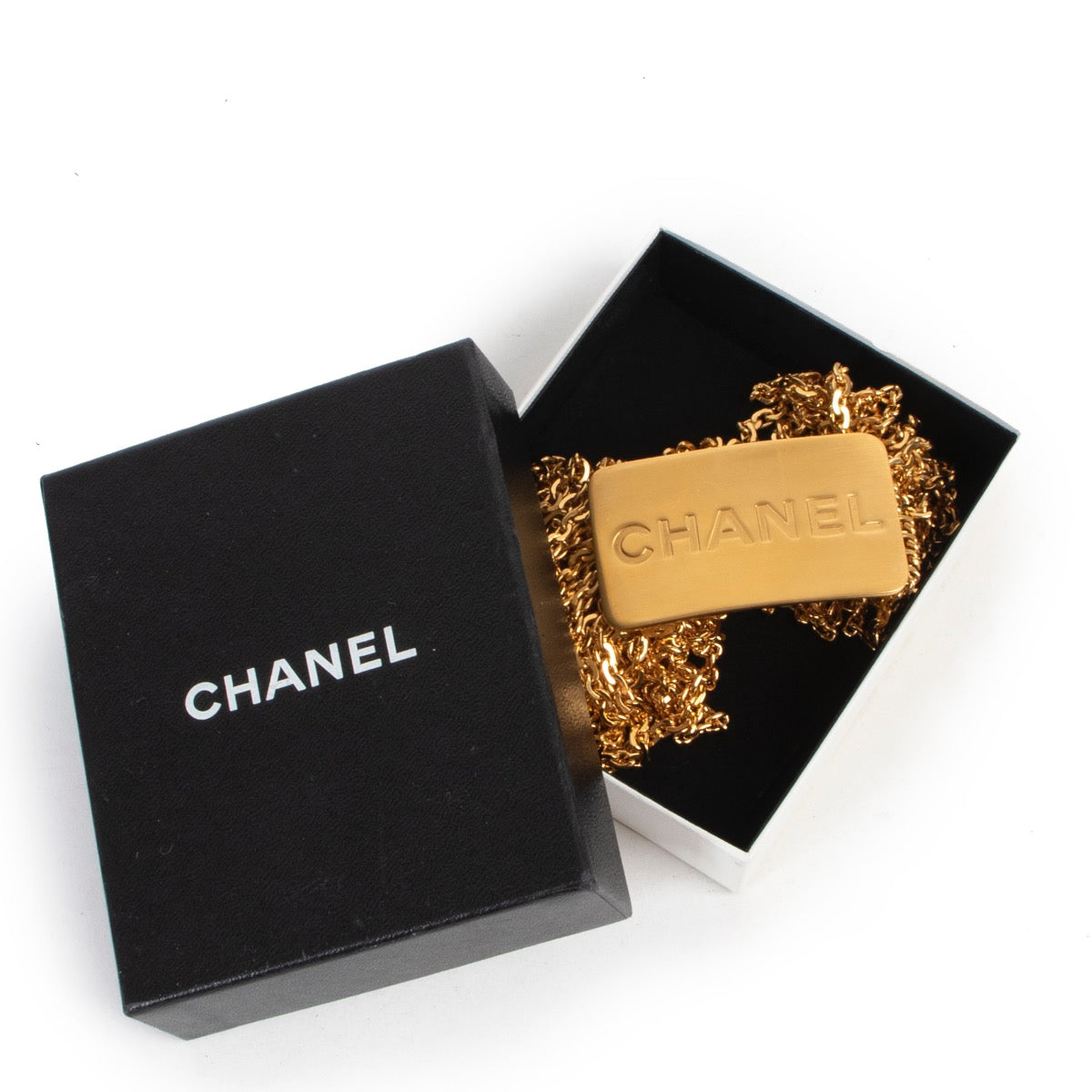 Shop safe online 100% authentic second hand Chanel Gold Logo Buckle Belt - Size 80