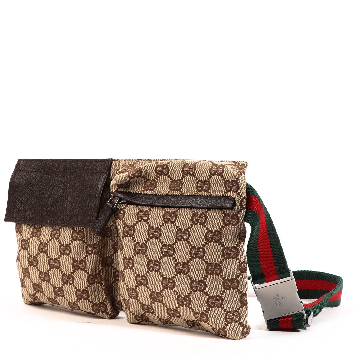 Shop safe online at Labellov in Antwerp, Brussels or Knokke this 100% authentic second hand Gucci GG Canvas Waist Belt Bag