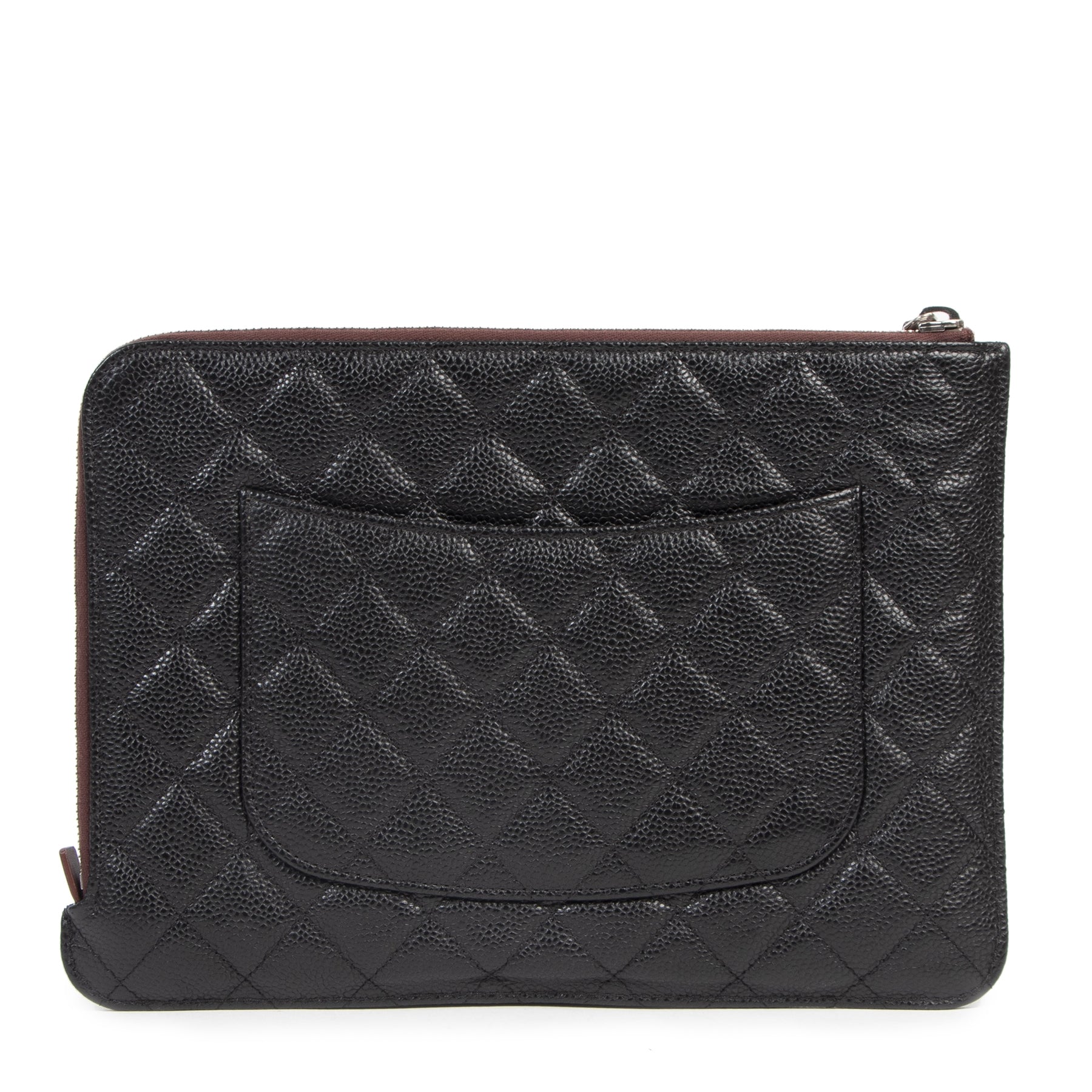 Chanel Black Caviar Leather Zip Around Clutch aan de beste prijs bij Labellov