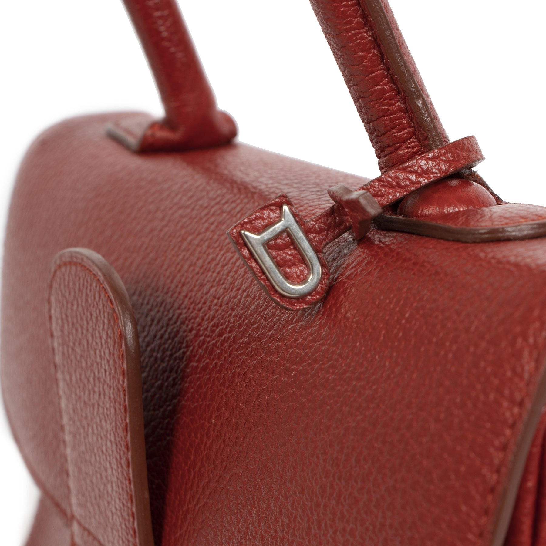 Authentic Delvaux Brillant MM red Authentic en occasion prix correcte LabelLOV magasin en ligne Marque de lux LabelLOV Anvers Belgique mode