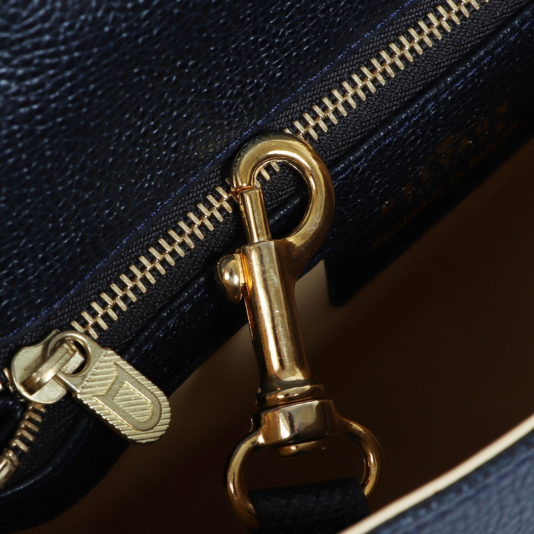 Delvaux Brillant PM Navy Blue + Strap for sale at Labellov secondhand luxury kopen
