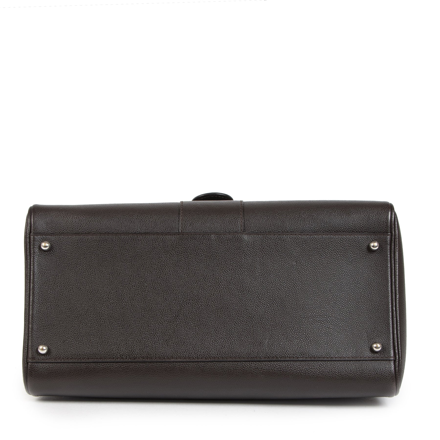 Buy authentic secondhand Delvaux Brillant Dark Grey MM at the right price at LabelLOV vintage webshop. Safe and secure online shopping. Koop authentieke tweedehands Delvaux Brillant Dark Grey MM met de juiste prijs bij LabelLOV