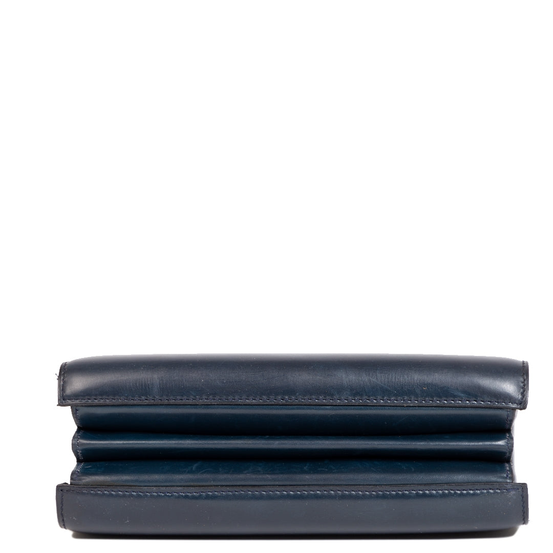 Koop en verkoop uw authentieke designer Delvaux Vintage Blue Top Handle Bag