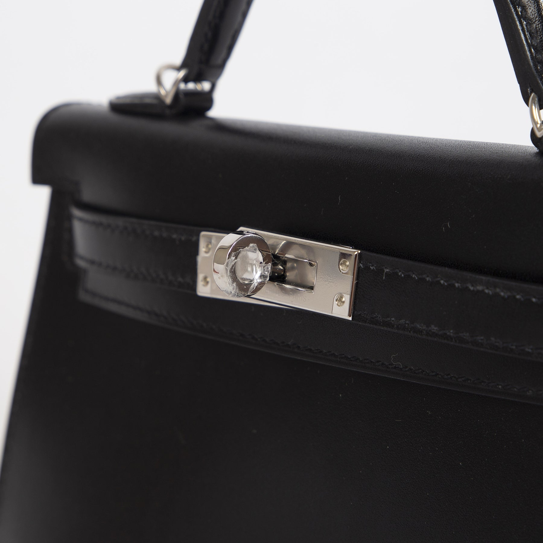 Koop en verkoop uw authentieke designer handtassen Hermès Kelly II Mini Black Box Calf PHW