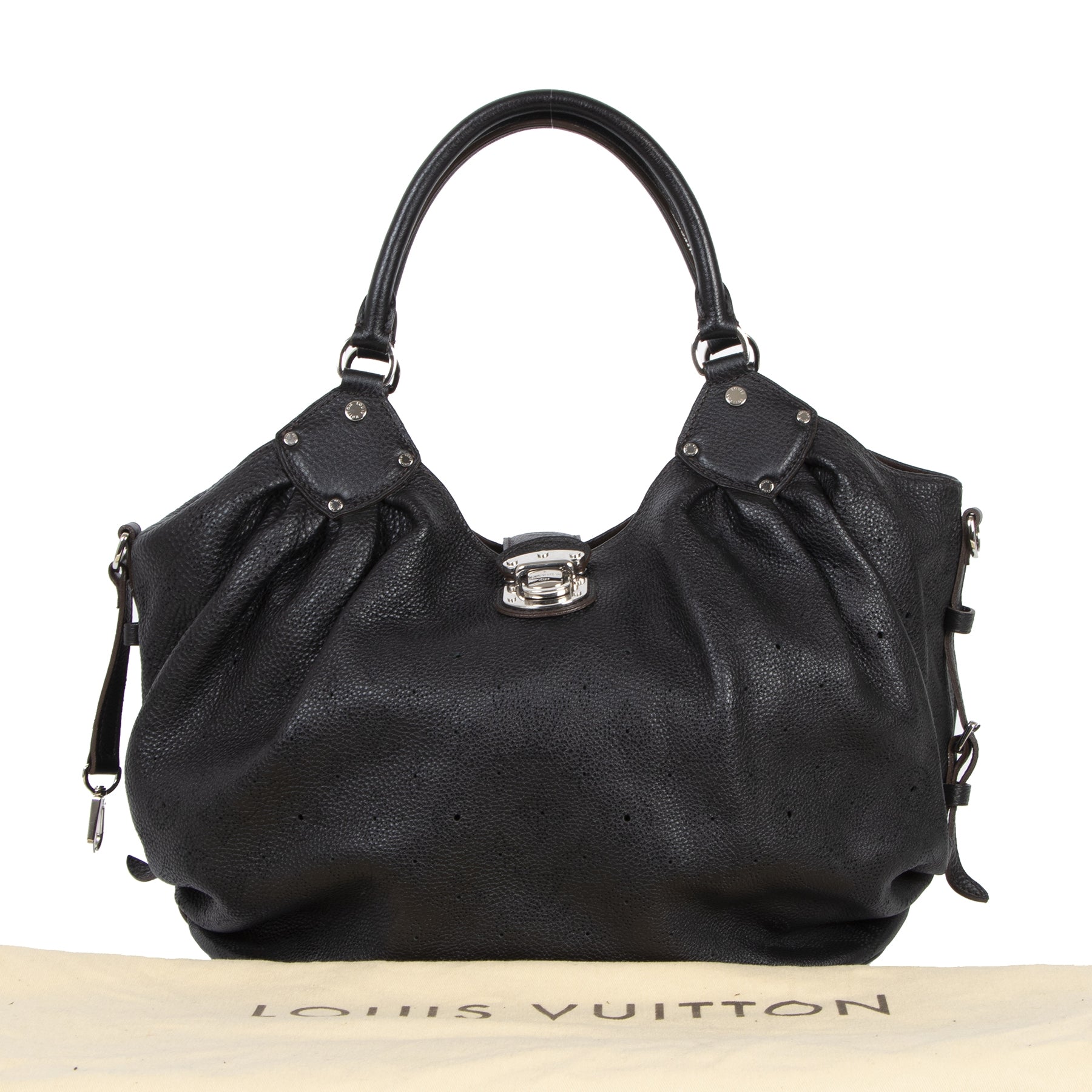 Koop online veilig, authentieke tweedehands Louis Vuitton tassen met de juiste prijs bij LabelLOV Antwerpen