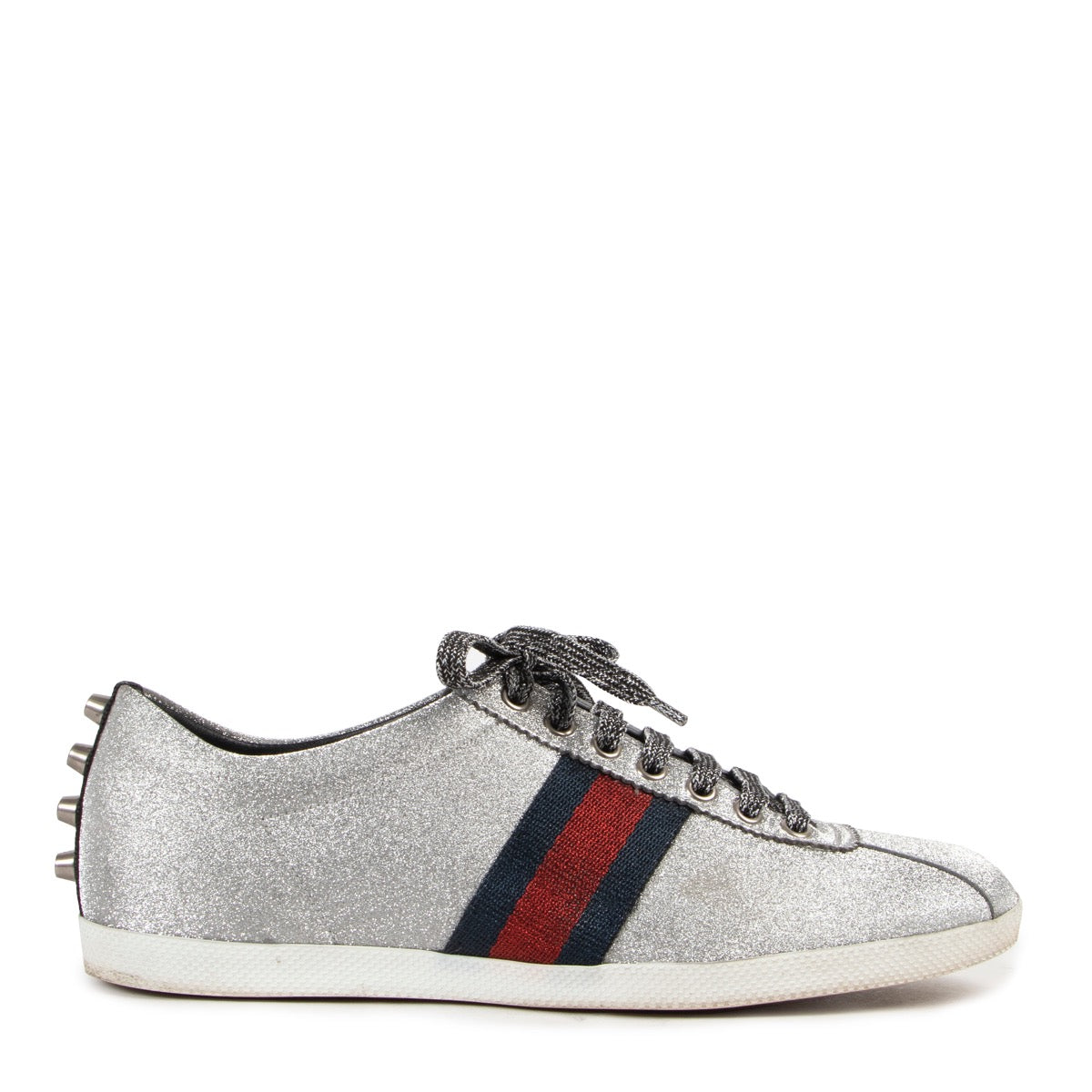 Shop safe online at Labellov in Antwerp these 100% authentic second hand Gucci Glitter Sneakers