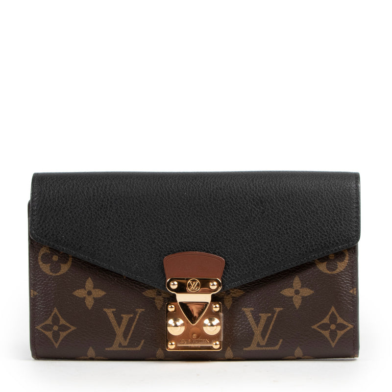 Louis Vuitton monogram Wallet