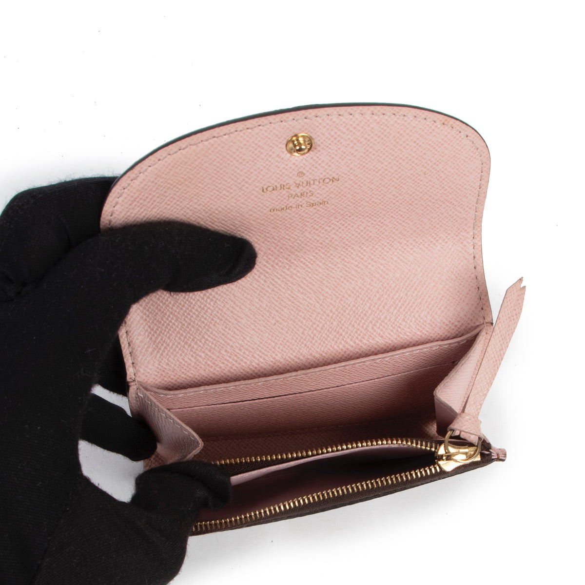 Shop safe online 100% authentic second hand Louis Vuitton Rosalie Damier Rose Ballerine Coin Purse in very good, excellent condition at the right price at labellov in Antwerp.