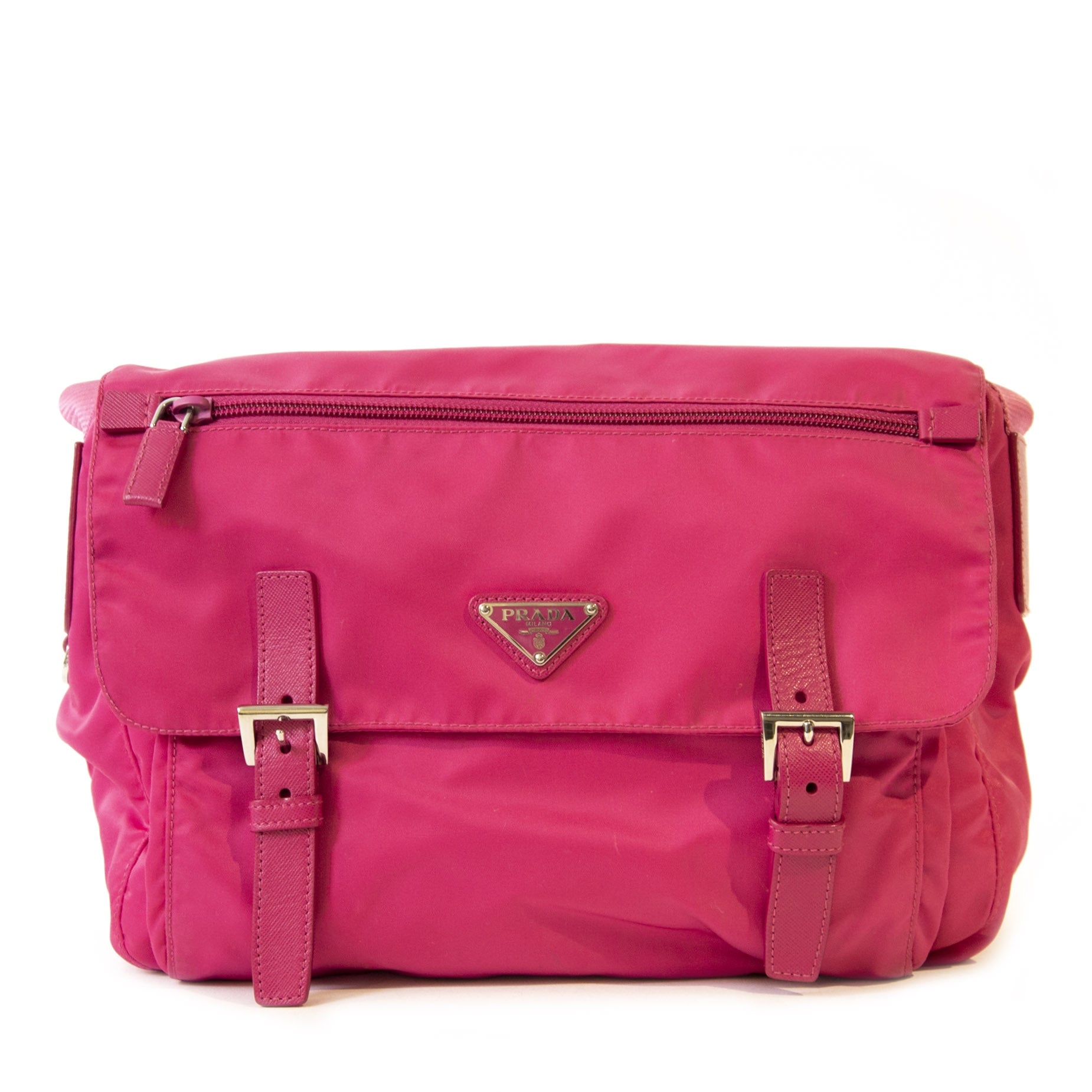 Authentique seconde main vintage Prada Pink Nylon Messenger Bag achète en ligne webshop LabelLOV