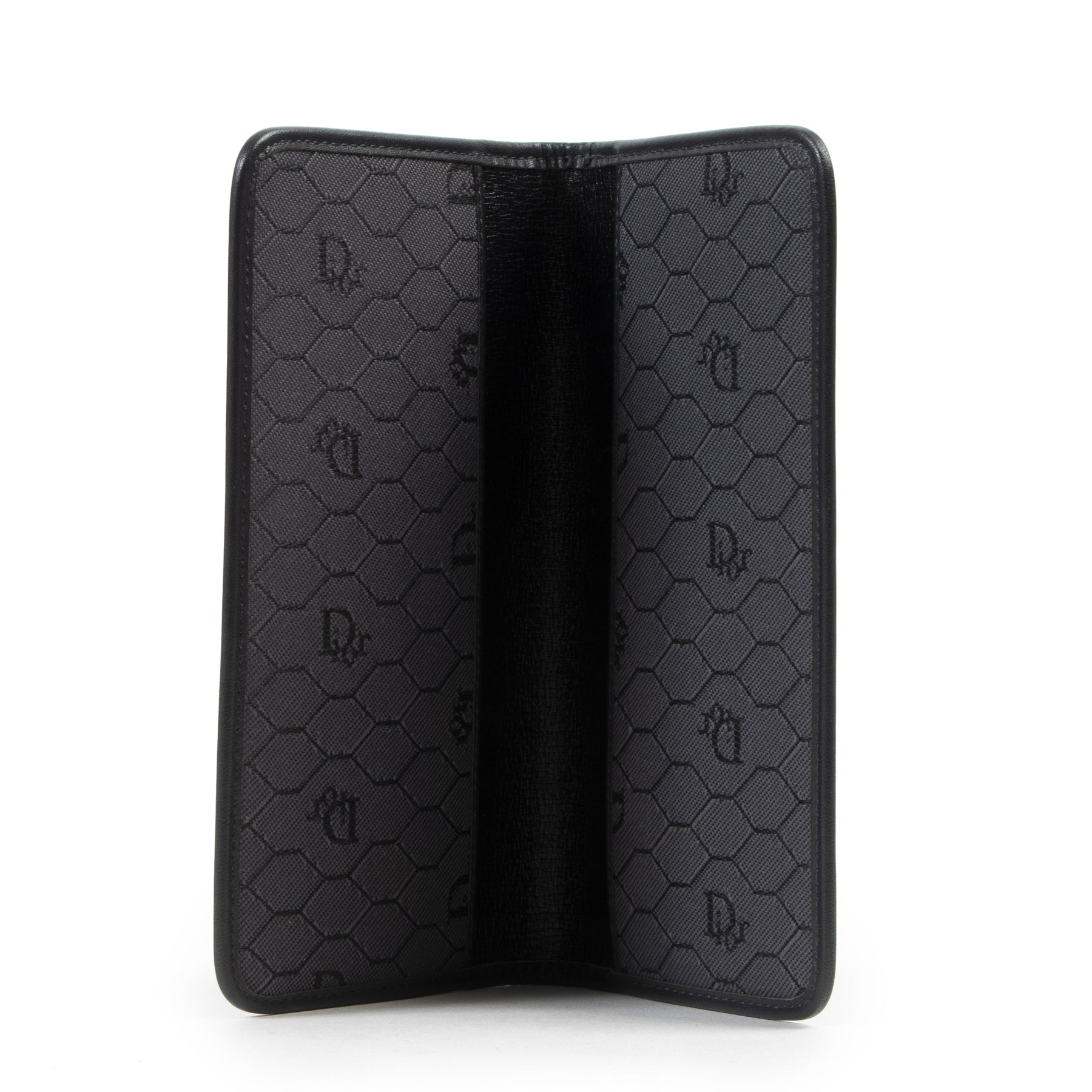 Koop authentieke tweedehands Dior accessoires met juiste prijs bij LabelLOV.