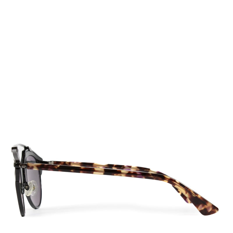 Shop safe online at Labellov in Antwerp, Brussels and Knokke this 100% authentic second hand Christian Dior Black Soreal Sunglasses