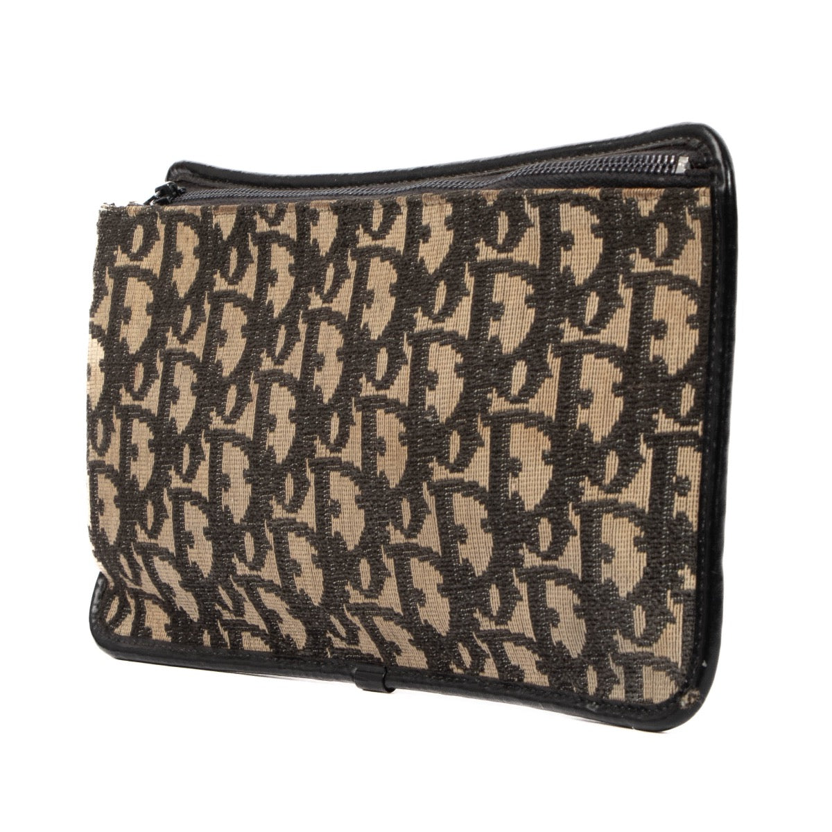 Shop safe online at Labellov in Antwerp, Brussels and Knokke this 100% authentic second hand Christian Dior Vintage Oblique Canvas Pouch