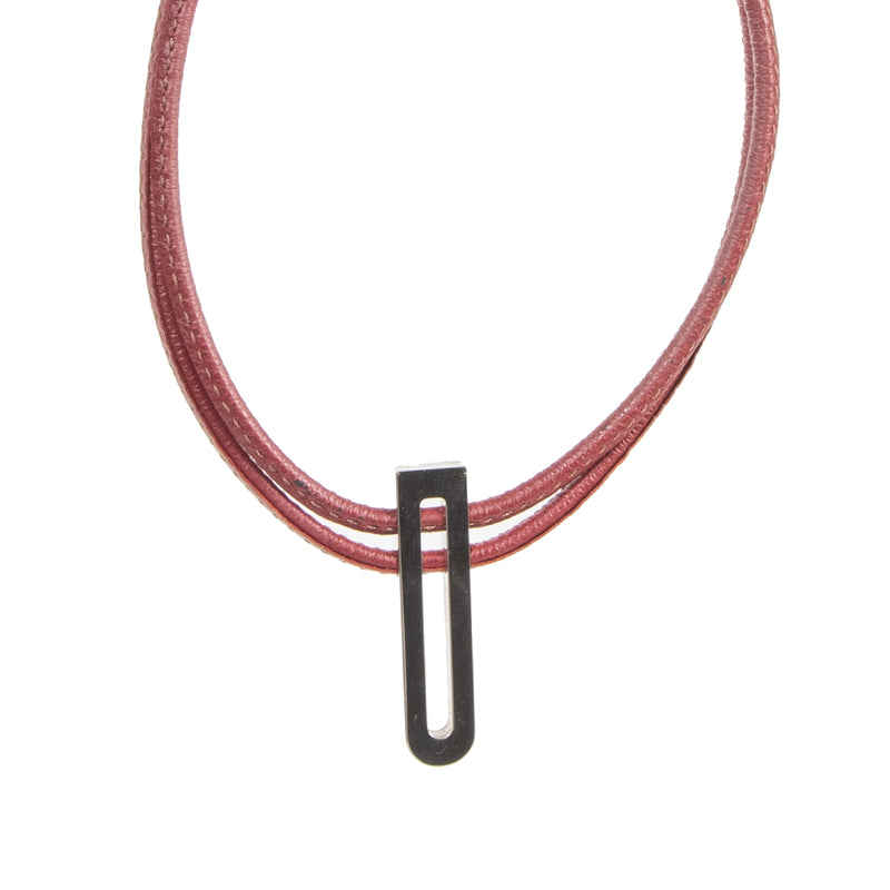Authentieke Tweedehands Delvaux Red Leather D Necklace juiste prijs veilig online shoppen luxe merken webshop winkelen Antwerpen België mode fashion