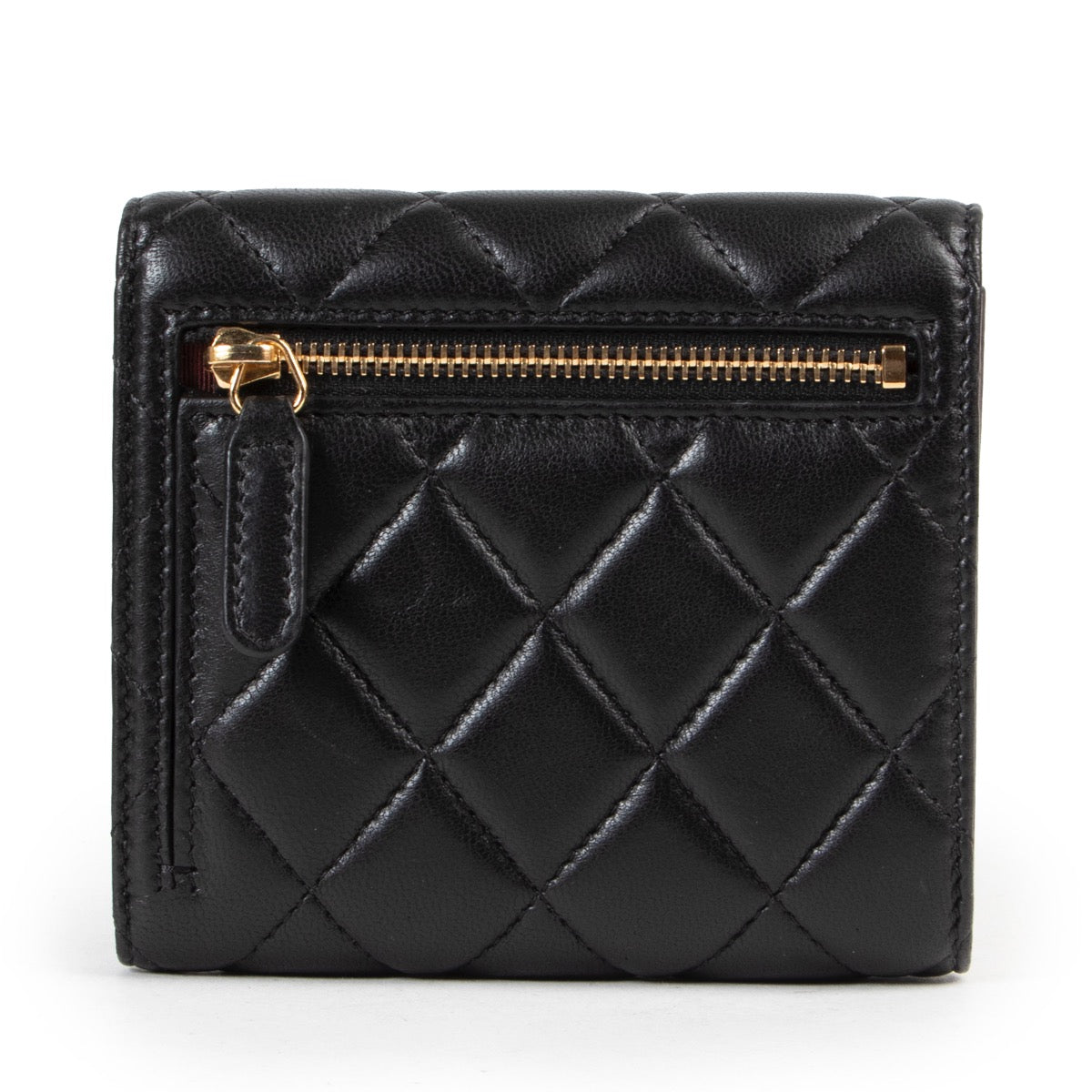 Shop safe online authentic second hand Chanel Black Quilted Wallet. Buy online Chanel Black Quilted Wallet in a safe way. Shop Chanel Black Quilted Wallet online safely.