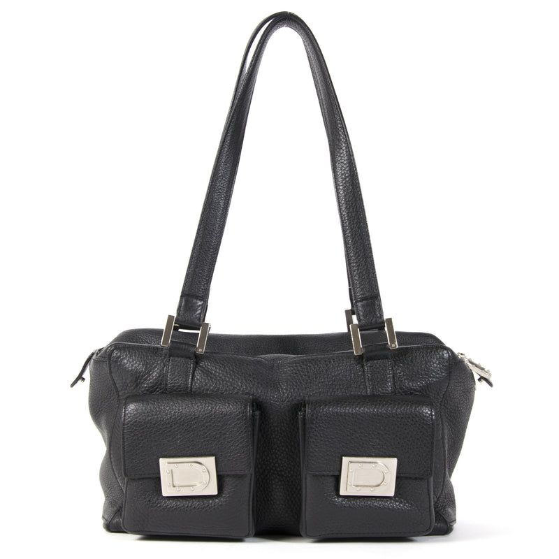 Authentieke Tweedehands Delvaux Black Leather Front Pockets Shoulder Bag juiste prijs veilig online shoppen luxe merken webshop winkelen Antwerpen België mode fashion