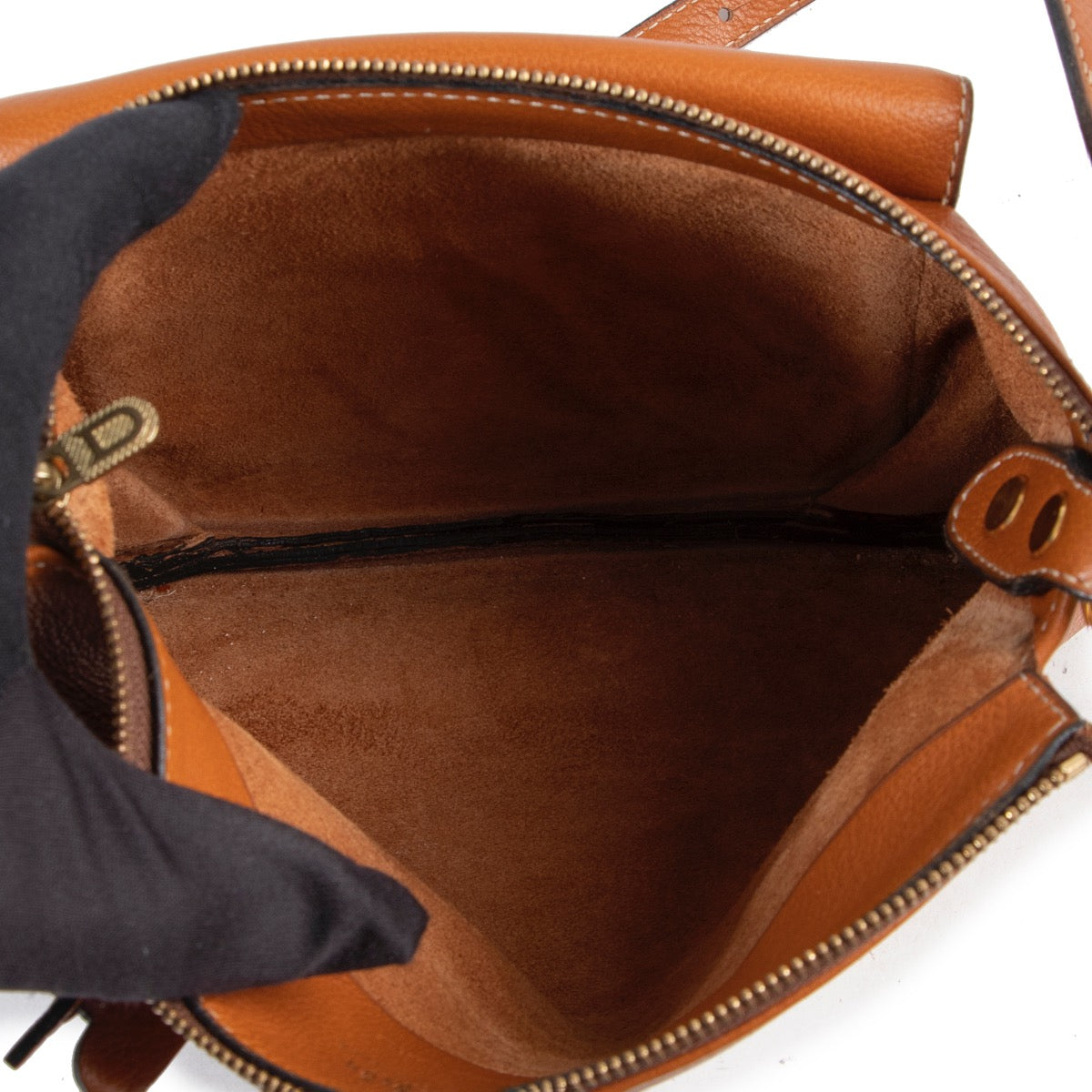 Shop safe online authentic second hand Delvaux Cognac Shoulder bag in very good condition at Labellov.Com.