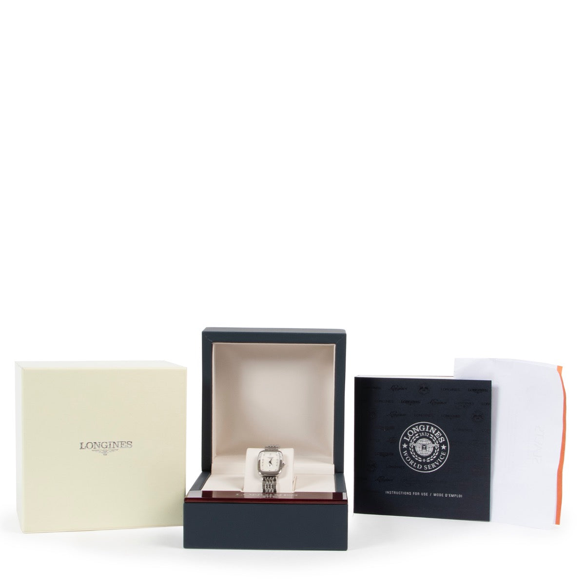 Shop safe online at Labellov in Antwerp this 100% authentic second hand Longines Silver Stainless Steel Equestrian Watch