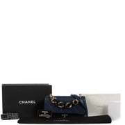 Shop safe online at Labellov in Antwerp, Brussels and Knokke this 100% authentic second hand Chanel Blue Lambskin Resin Chain Flap Crossbody Bag