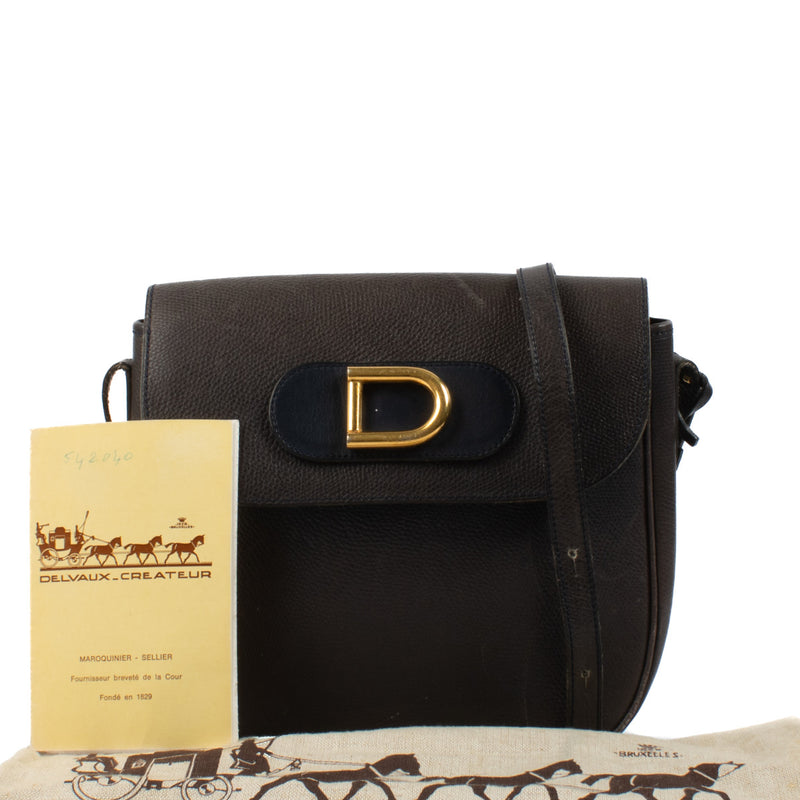 Are you looking for an authentic designer Delvaux Blue Vintage Crossbody Bag? We buy and sell your preloved and brand new designer items.