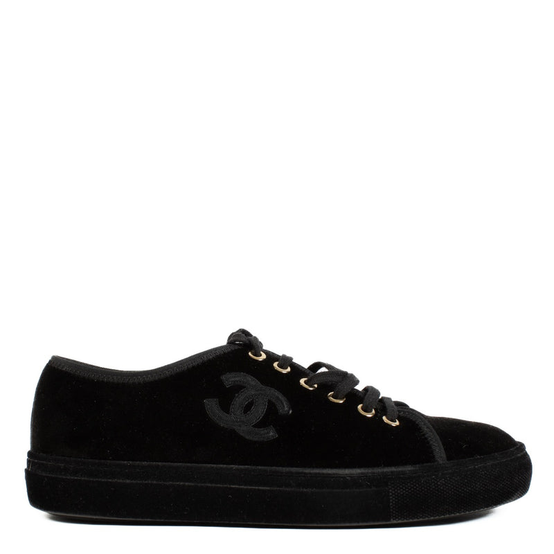 Authentic second hand Chanel Black Sneakers on Labellov.com