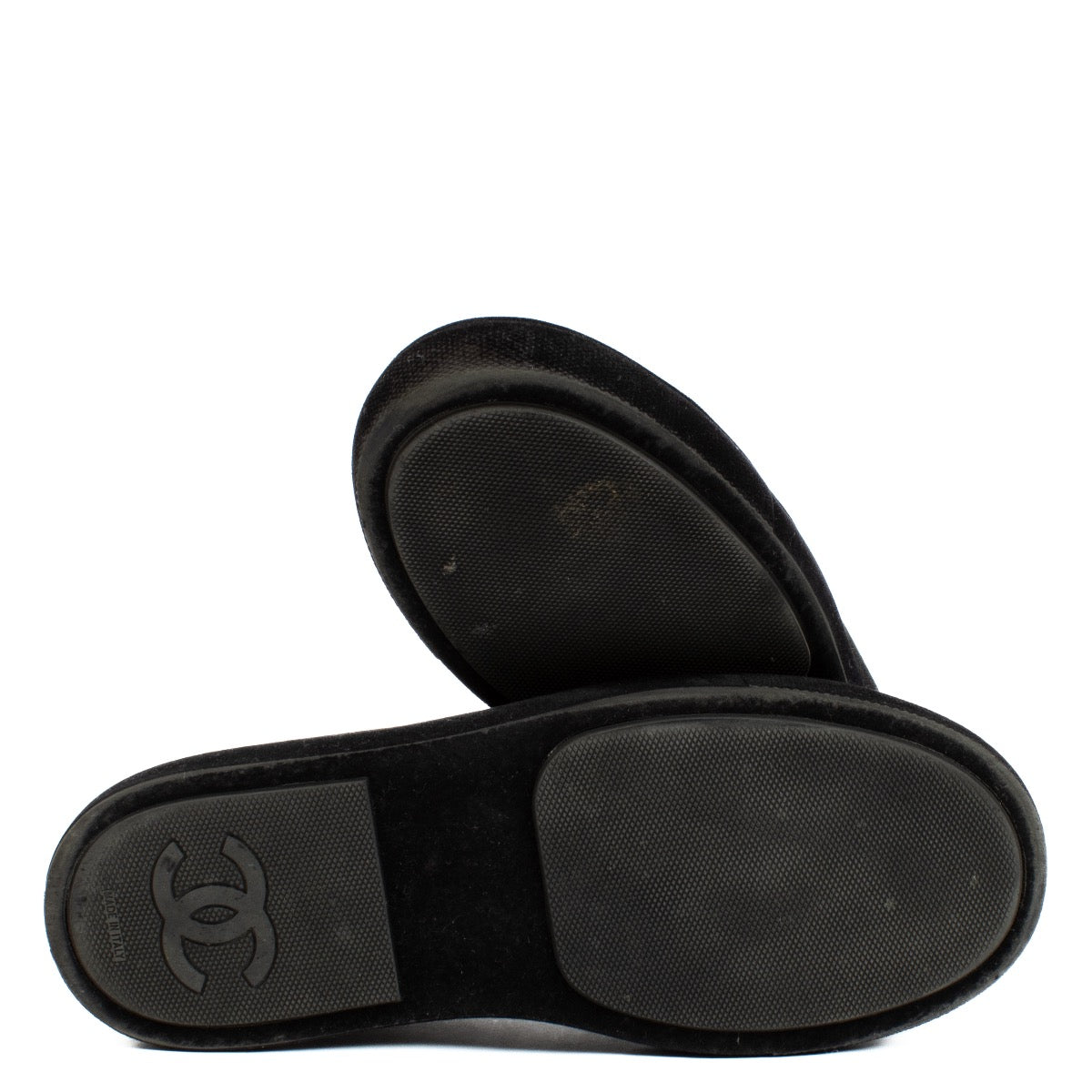Authentic second hand Chanel Black Sneakers on Labellov.com