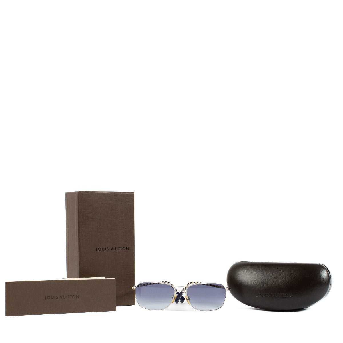 Louis Vuitton Blue Conspiration Pilote Sunglasses aan de beste prijs bij Labellov tweedehands luxe in Antwerpen en Knokke