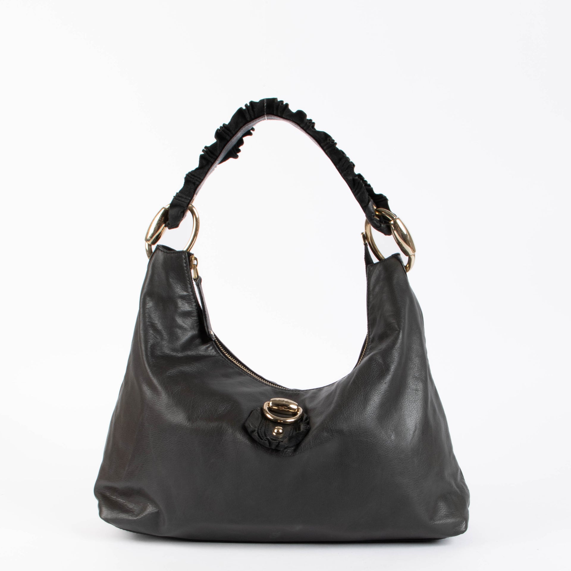 Shop the authentic Gucci Black Sabrina Hobo Shoulder Bag second hand on Labellov.com