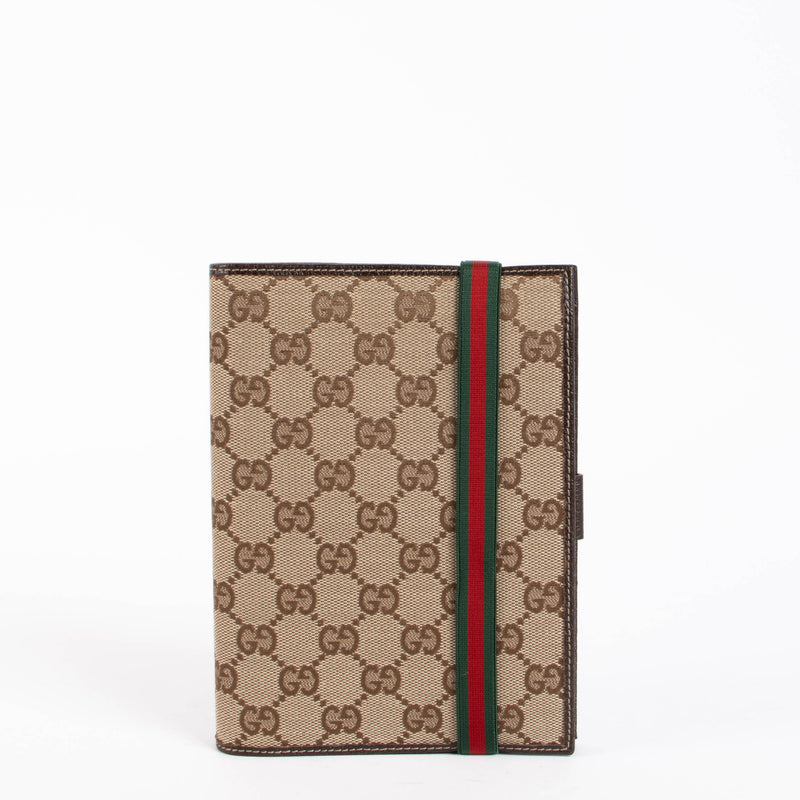Shop the Gucci Monogram Agenda second hand on Labellov.com