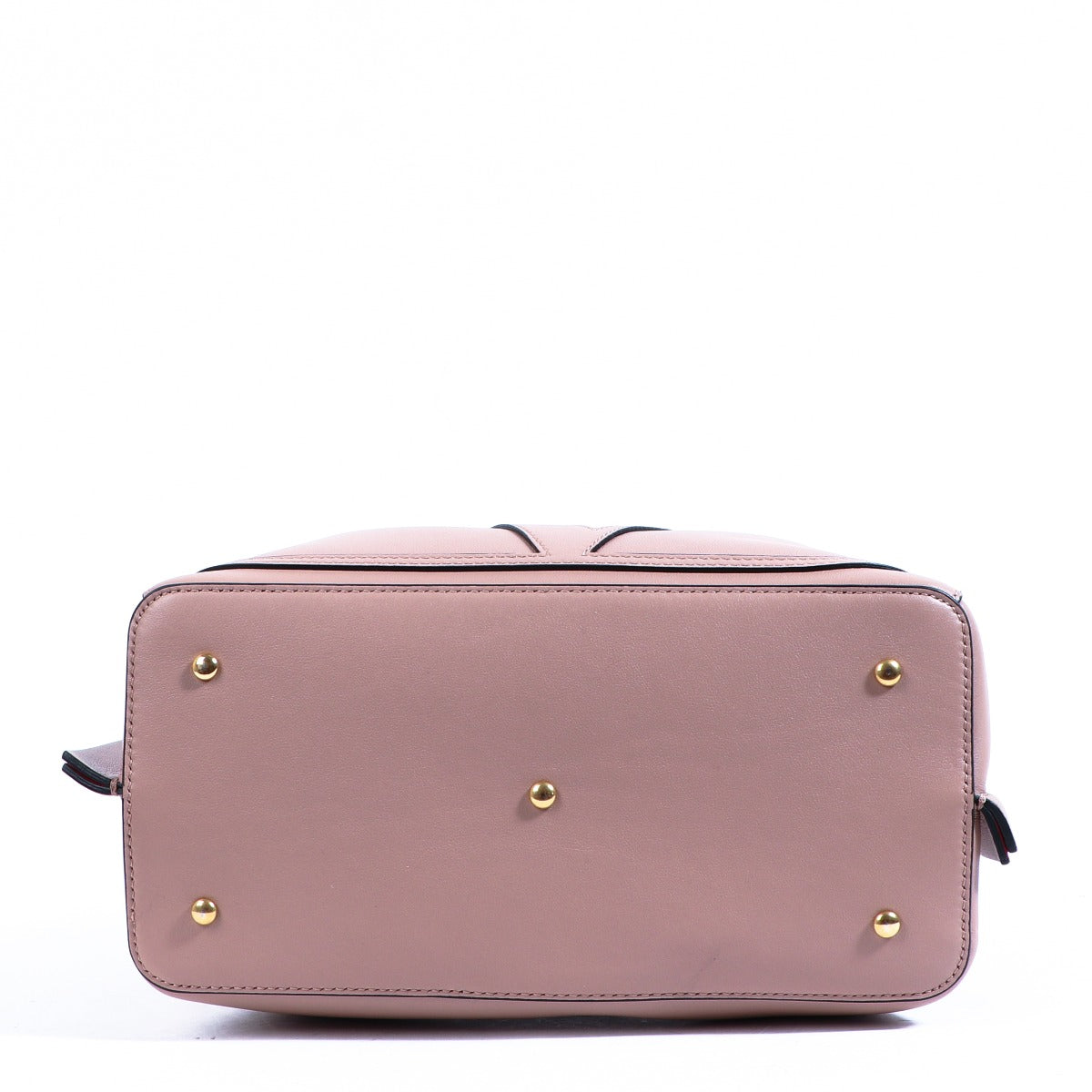 Buy an authentic second-hand Valentino Garavani Pink Rockstud Leather Shoulder Bag in very good condition at Labellov in Antwerp.